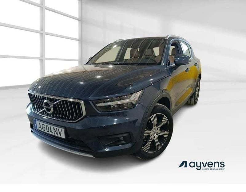 Azul Usado 2021 Volvo XC40 Inscription SUV | € 26.100 (Preço justo) - Imagem 1/4
