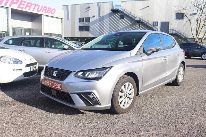 Usado Seat Ibiza 110 HP (80 kW) 2022 Cinzento Citadino