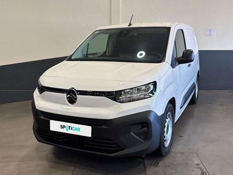 Branco Usado 2025 Citroën Berlingo Monovolume | € 25.500 - Imagem 1/4