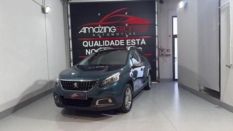 Verde Usado 2018 Peugeot 2008 Style SUV | € 12.990 (Preço justo) - Imagem 1/4