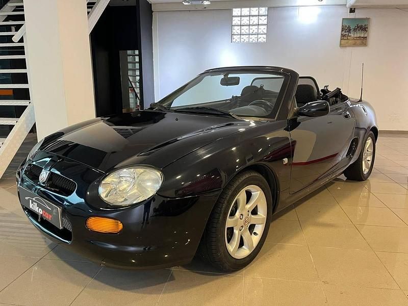 Usado MG F 120 HP (88 kW) 2000 Azul Cabrios