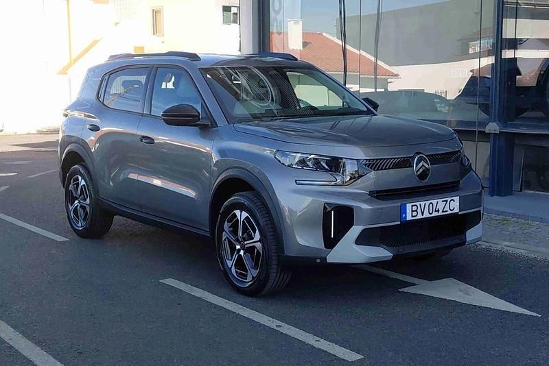 Branco Novo 2025 Citroën C3 Aircross SUV | € 28.400 - Imagem 1/4