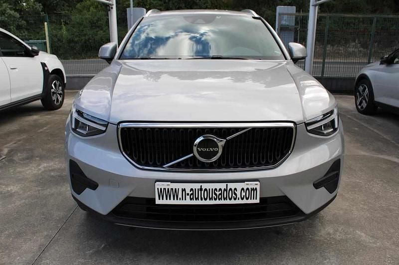 Usado Volvo XC40 Plus 129 HP (94 kW) 2024 Cinza SUV