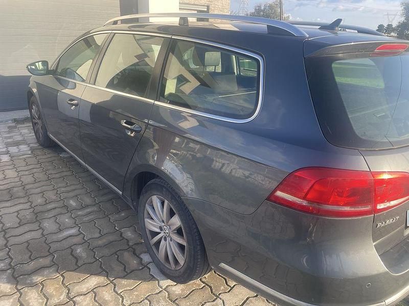 Usado 2013 VW Passat Sedan | € 7.000 (Preço justo) - Imagem 1/4