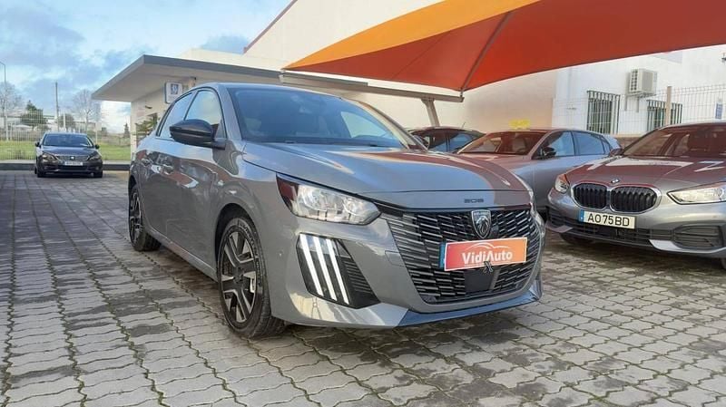 Usado Peugeot 208 Allure 102 HP (75 kW) 2024 Cinza Citadino