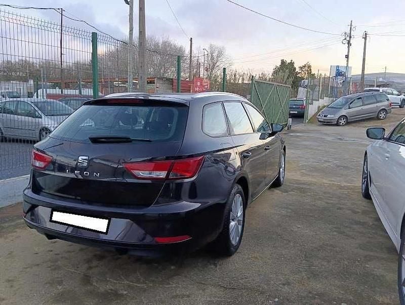 Usado Seat Leon 116 HP (85 kW) 2017 Outra Carrinha