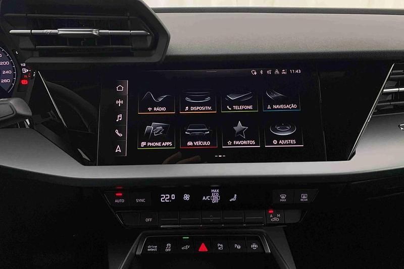 Novo Audi A3 Ambiente 150 HP (110 kW) 2025 Verde Carrinha