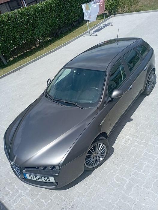 Usado 2007 Alfa Romeo 159 Carrinha | € 5.800 - Imagem 1/4