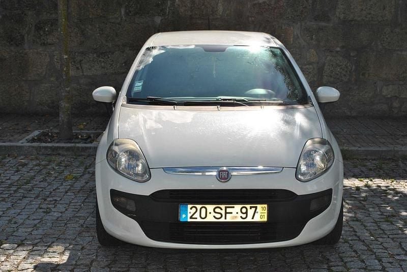 Usado 2010 Fiat Punto Evo Citadino | € 3.300 (Super Preço) - Imagem 1/4