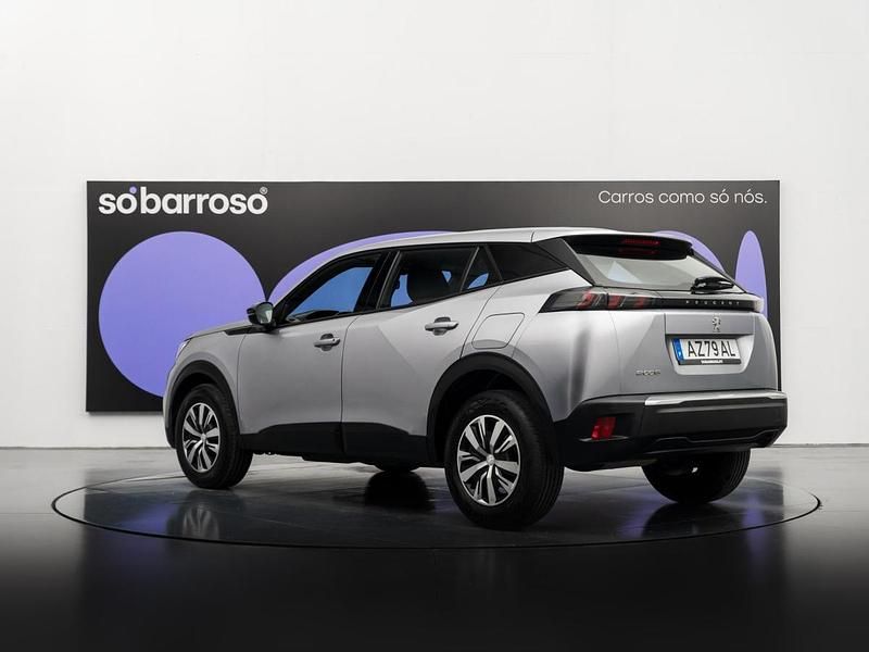 Usado Peugeot 2008 Active 102 HP (75 kW) 2023 Cinza SUV
