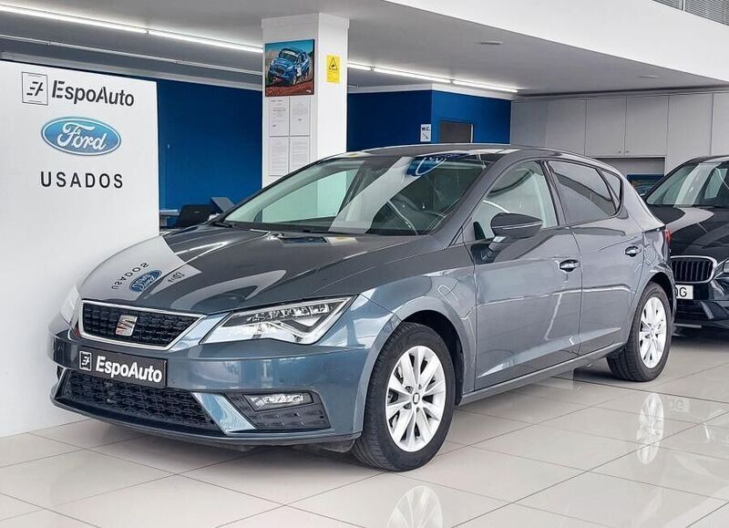 Cinzento Usado 2019 Seat Leon Style | € 15.490 (Preço justo) - Imagem 1/4