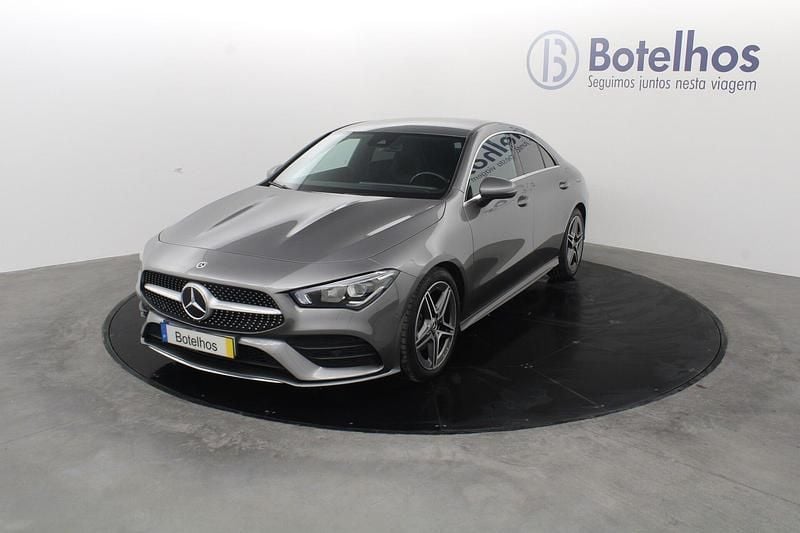Usado Mercedes CLA180 AMG line 116 HP (85 kW) 2020 Cinza Sedan