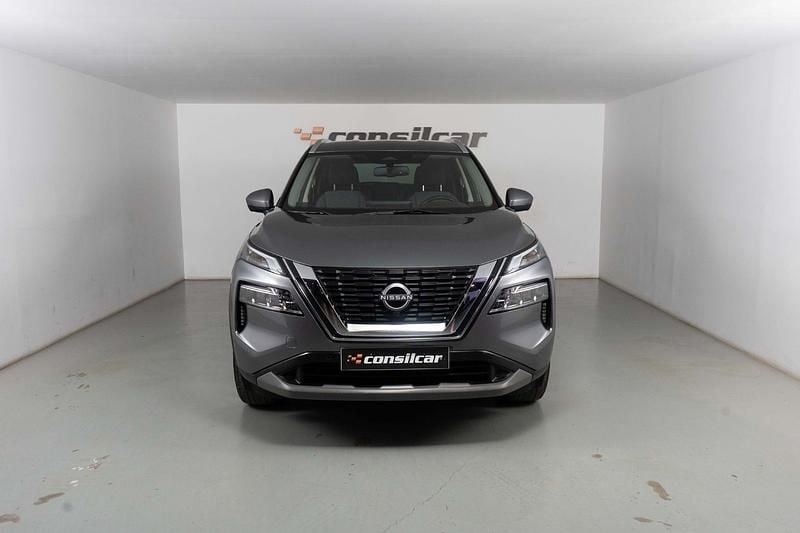 Cinza Usado 2023 Nissan X-Trail N-Connecta SUV | € 31.980 - Imagem 1/4