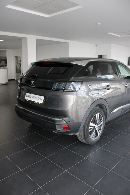 Cinza Usado 2022 Peugeot 3008 Allure SUV | € 26.900 (Preço justo) - Imagem 1/4