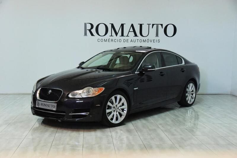 Preto Usado 2011 Jaguar XF Luxury Sedan | € 16.900 (Caro) - Imagem 1/4