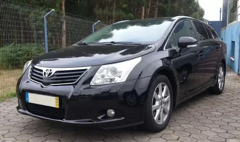 Outra Usado 2010 Toyota Avensis Luxury Carrinha | € 19.900 - Imagem 1/3