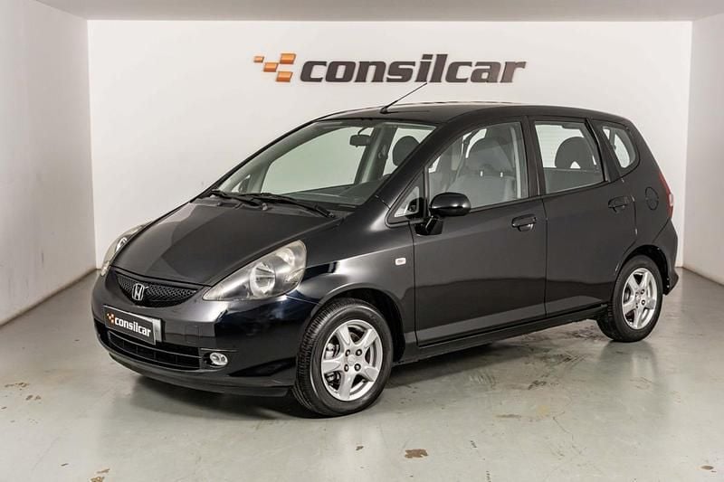 Preto Usado 2007 Honda Jazz Citadino | € 6.890 (Preço justo) - Imagem 1/4