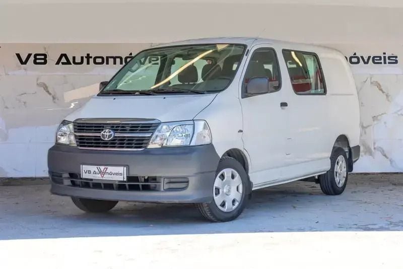 Branco Usado 2009 Toyota HiAce Van | € 10.900 - Imagem 1/4