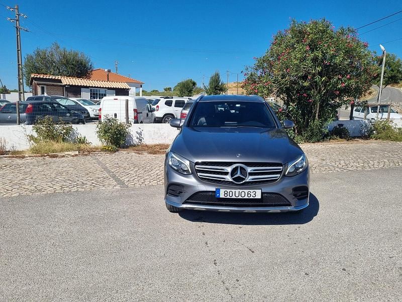 Usado Mercedes GLC250 AMG line 204 HP (150 kW) 2018 Cinza SUV