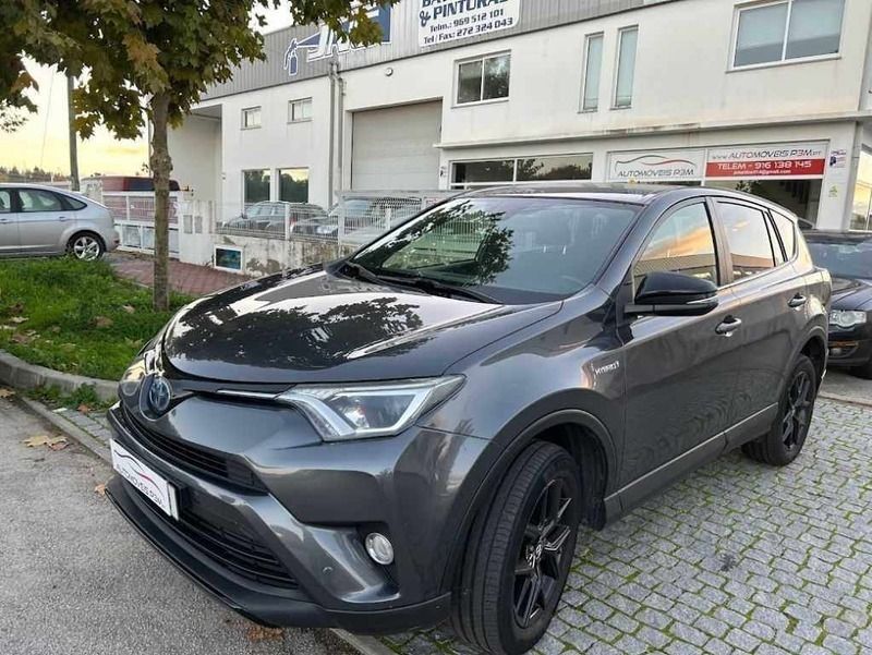 Cinzento Usado 2017 Toyota RAV4 Hybrid PURE SUV | € 26.890 (Preço elevado) - Imagem 1/4
