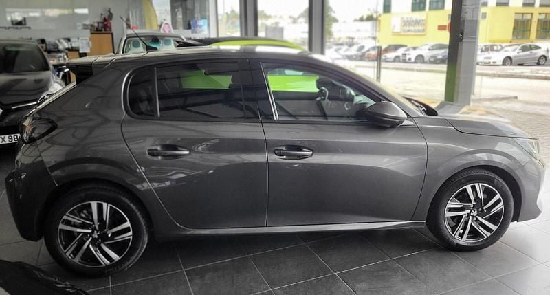 Usado Peugeot 208 Allure 101 HP (74 kW) 2020 Cinza Citadino