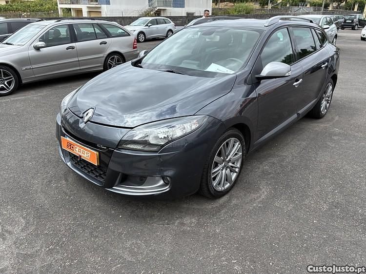 Cinza Usado 2011 Renault Mégane GT Line GT-Line Carrinha | € 5.450 (Preço justo) - Imagem 1/1