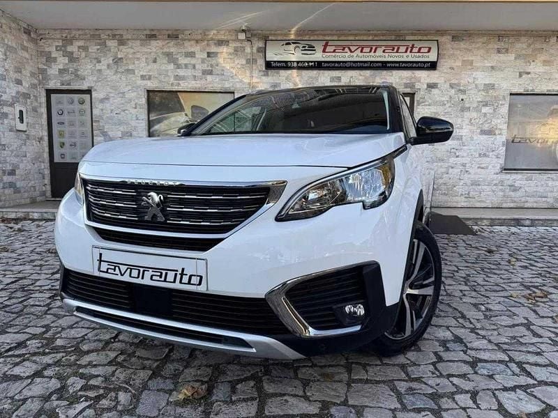 Branco Usado 2018 Peugeot 5008 Allure Monovolume | € 20.500 (Preço justo) - Imagem 1/4