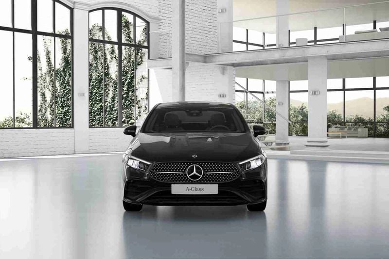 Preto Novo 2025 Mercedes A180 Sedan | € 49.020 (Caro) - Imagem 1/4