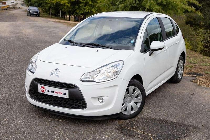 Branco Usado 2012 Citroën C3 Citadino | € 9.250 (Caro) - Imagem 1/4