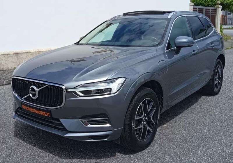 Cinza Usado 2020 Volvo XC60 Executive SUV | € 34.490 (Preço justo) - Imagem 1/4