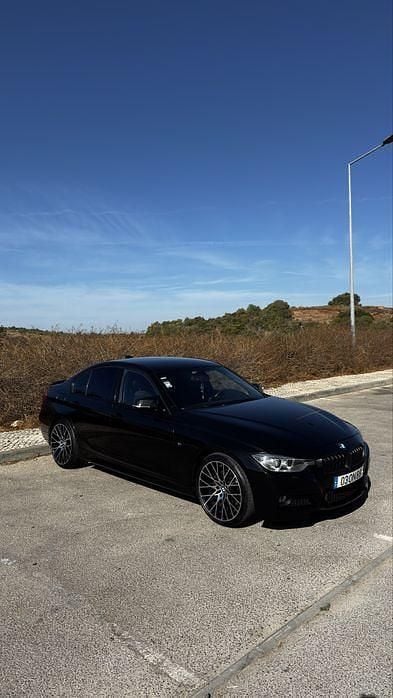 Usado BMW 325 218 HP (160 kW) 2014 Sedan