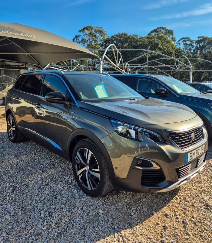 Cinza Usado 2019 Peugeot 5008 GT-line Monovolume | € 25.900 (Caro) - Imagem 1/4