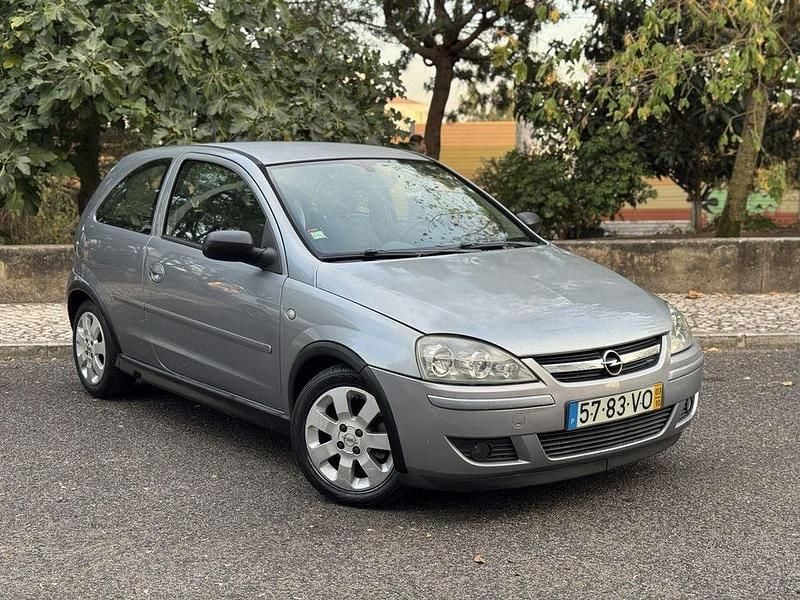 Usado 2003 Opel Corsa | € 2.250 (Bom preço) - Imagem 1/4