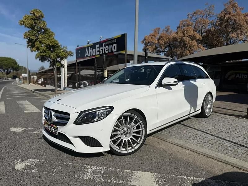 Branco Usado 2019 Mercedes C220 Avantgarde Carrinha | € 29.900 (Preço justo) - Imagem 1/4
