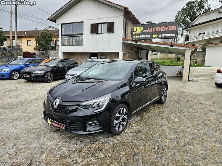 Usado Renault Clio V Evolution 100 HP (73 kW) 2023 Preto