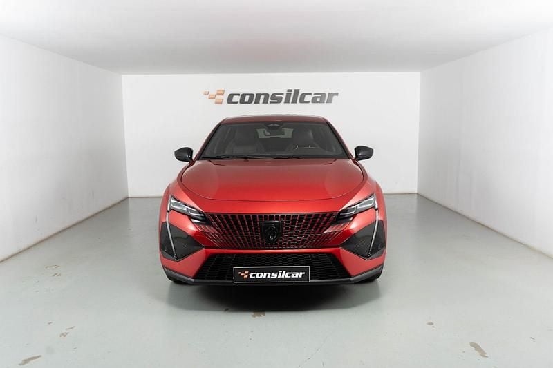 Bordeaux Usado 2024 Peugeot 408 GT-line Sedan | € 35.980 (Preço justo) - Imagem 1/4