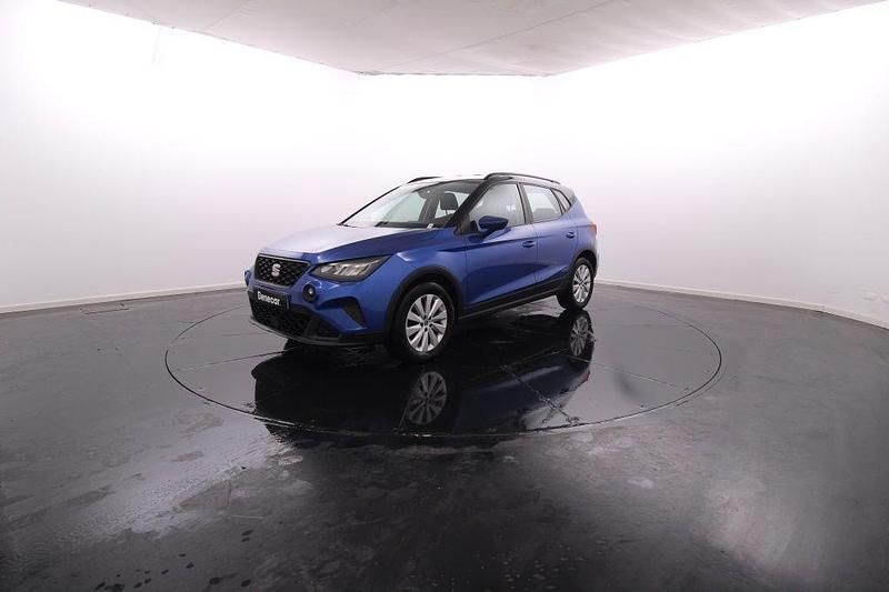 Azul Usado 2023 Seat Arona Style SUV | € 17.950 (Preço elevado) - Imagem 1/4