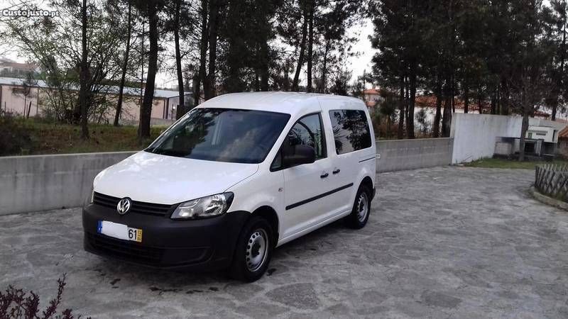 Sold Vw Caddy 1 6 Tdi 102 Cv 3lug Carros Usados Para Venda Usado Vw Caddy 1 6 Tdi 102 Cv 3lug 12