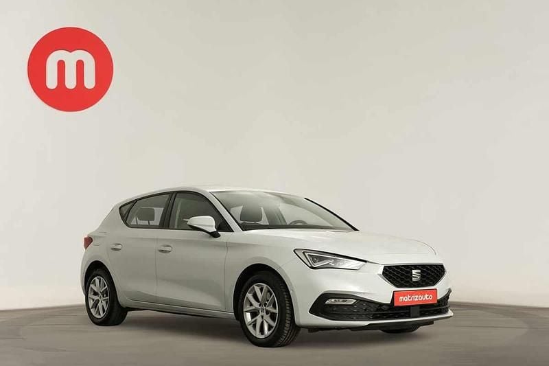 Branco Usado 2024 Seat Leon | € 22.499 (Preço justo) - Imagem 1/4