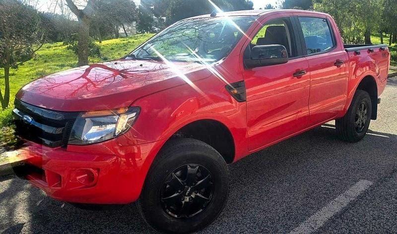 Vermelho Usado 2014 Ford Ranger Pickup | € 19.990 - Imagem 1/4