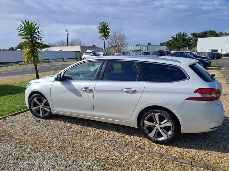 Usado Peugeot 308 131 HP (96 kW) 2019 Branco Carrinha