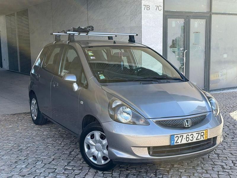 Usado 2005 Honda Jazz Citadino | € 3.150 (Preço justo) - Imagem 1/4