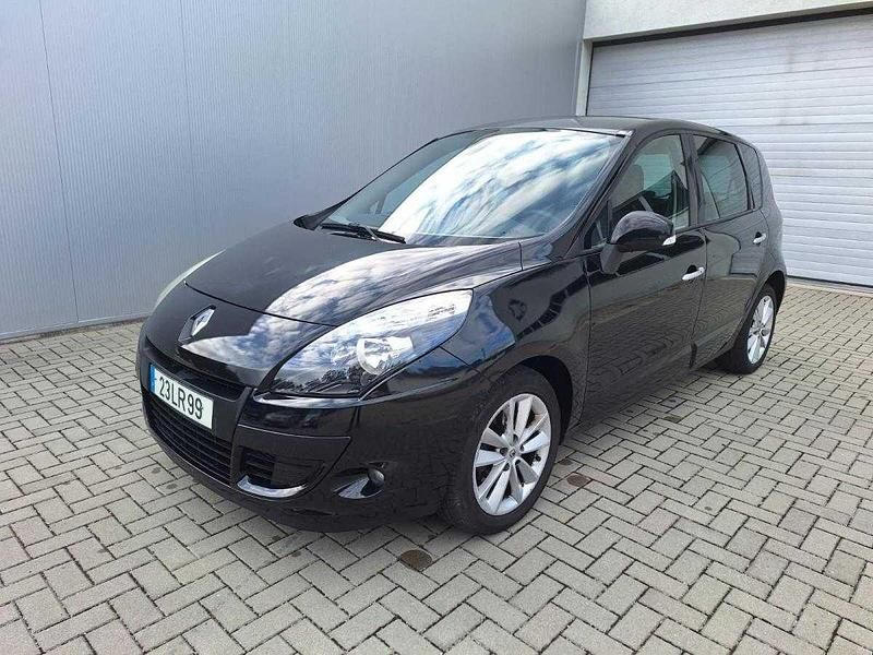 Preto Usado 2011 Renault Scénic III | € 7.500 (Preço justo) - Imagem 1/4