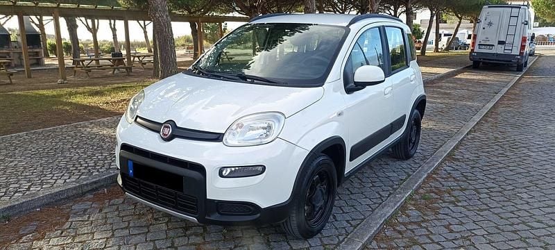 Branco Usado 2019 Fiat Panda Cross Cross Citadino | € 7.950 (Preço justo) - Imagem 1/4