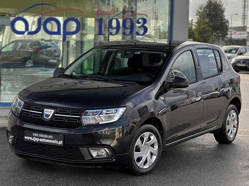 Preto Usado 2017 Dacia Sandero | € 9.870 (Preço justo) - Imagem 1/4