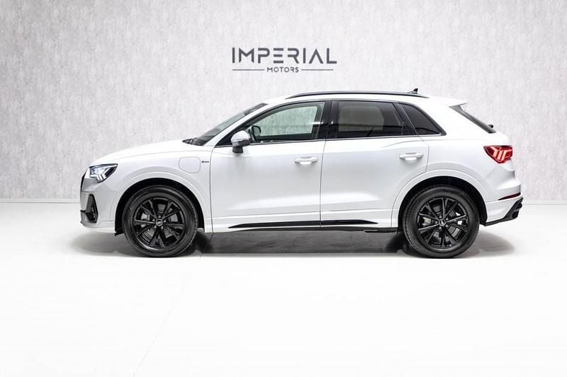 Usado Audi Q3 245 HP (180 kW) 2022 Branco SUV
