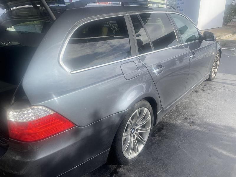 Usado BMW 520 177 HP (130 kW) 2010 Sedan