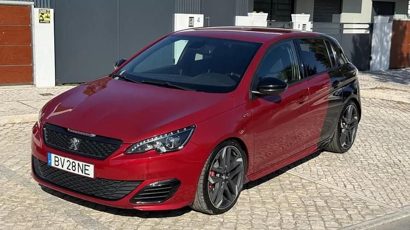 Vermelho Usado 2017 Peugeot 308 GTi Citadino | € 19.500 (Preço justo) - Imagem 1/4
