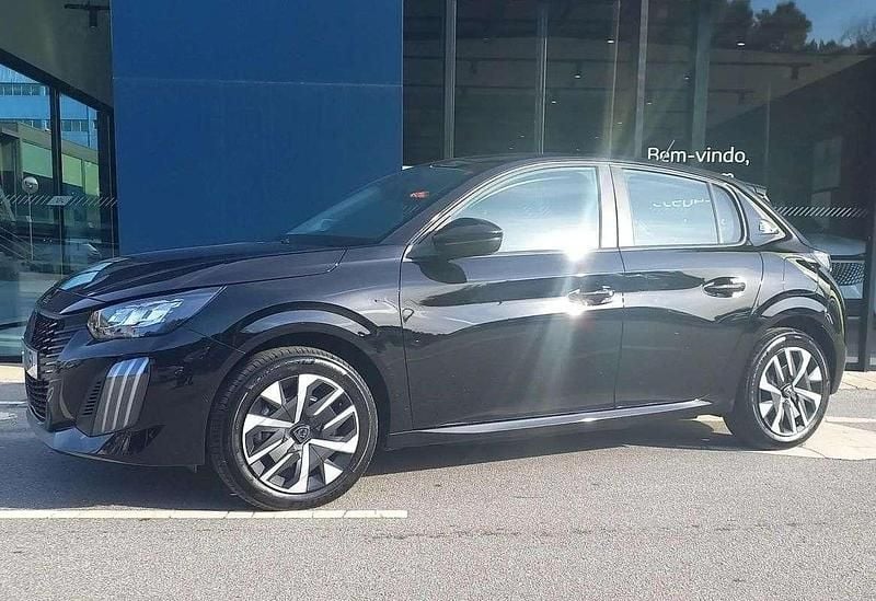 Preto Novo 2024 Peugeot e-208 Active Citadino | € 28.250 - Imagem 1/4