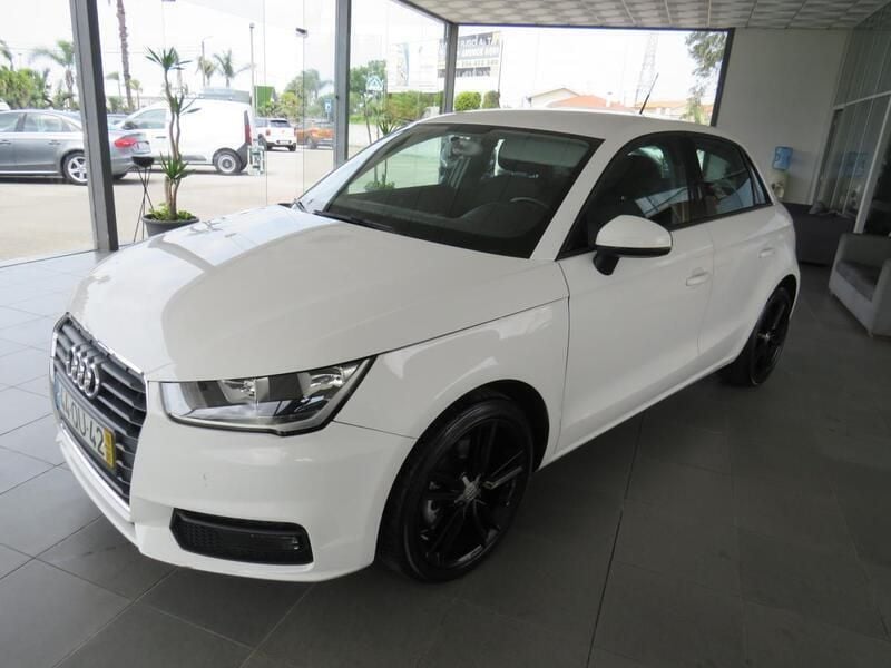 Branco Usado 2016 Audi A1 Sportback Citadino | € 14.500 (Preço justo) - Imagem 1/4
